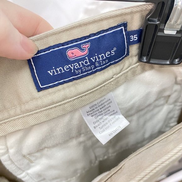 Vineyard Vines Shorts Club Short Men’s Size 35 Chino Cotton Tan 9” Inseam - Picture 8 of 10